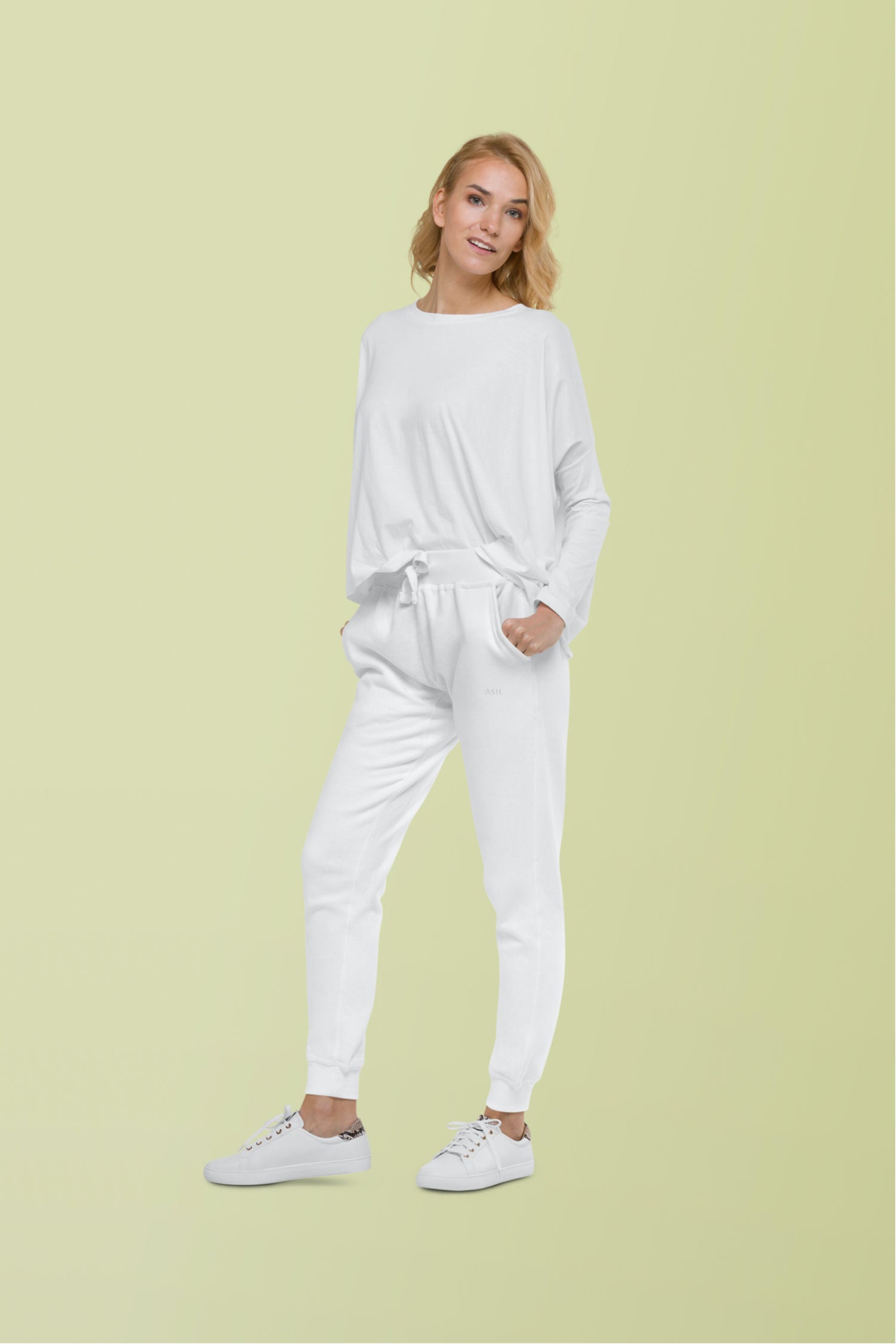 #colour_white